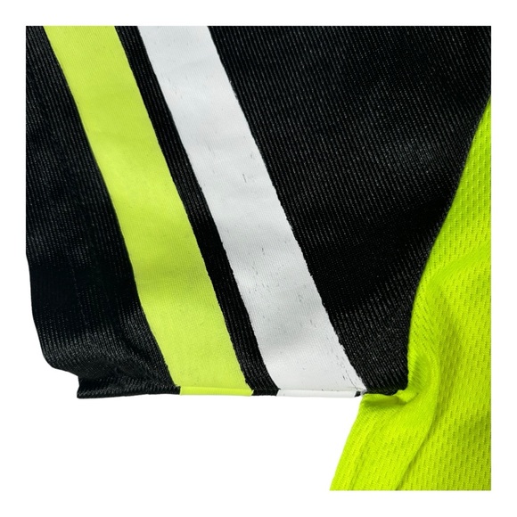 Kids - Batman Jersey - Black and Lime Green - Medium - Picture 5 of 5